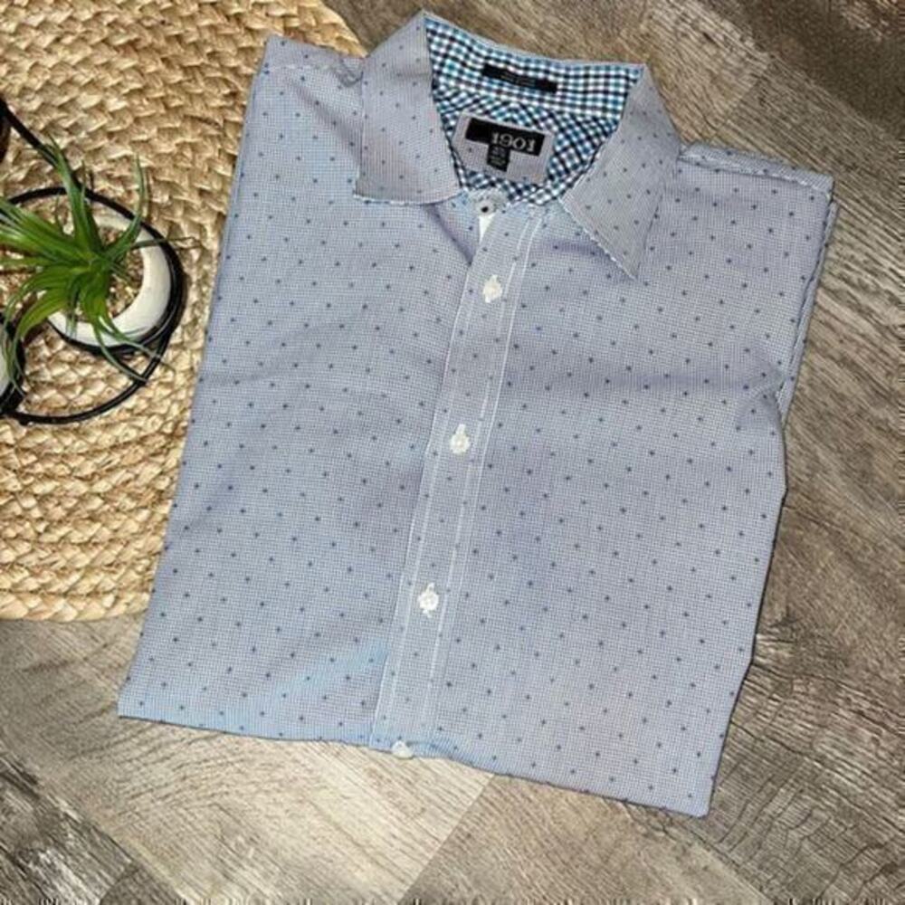 1901 blue and white checkered button down size 16.5”